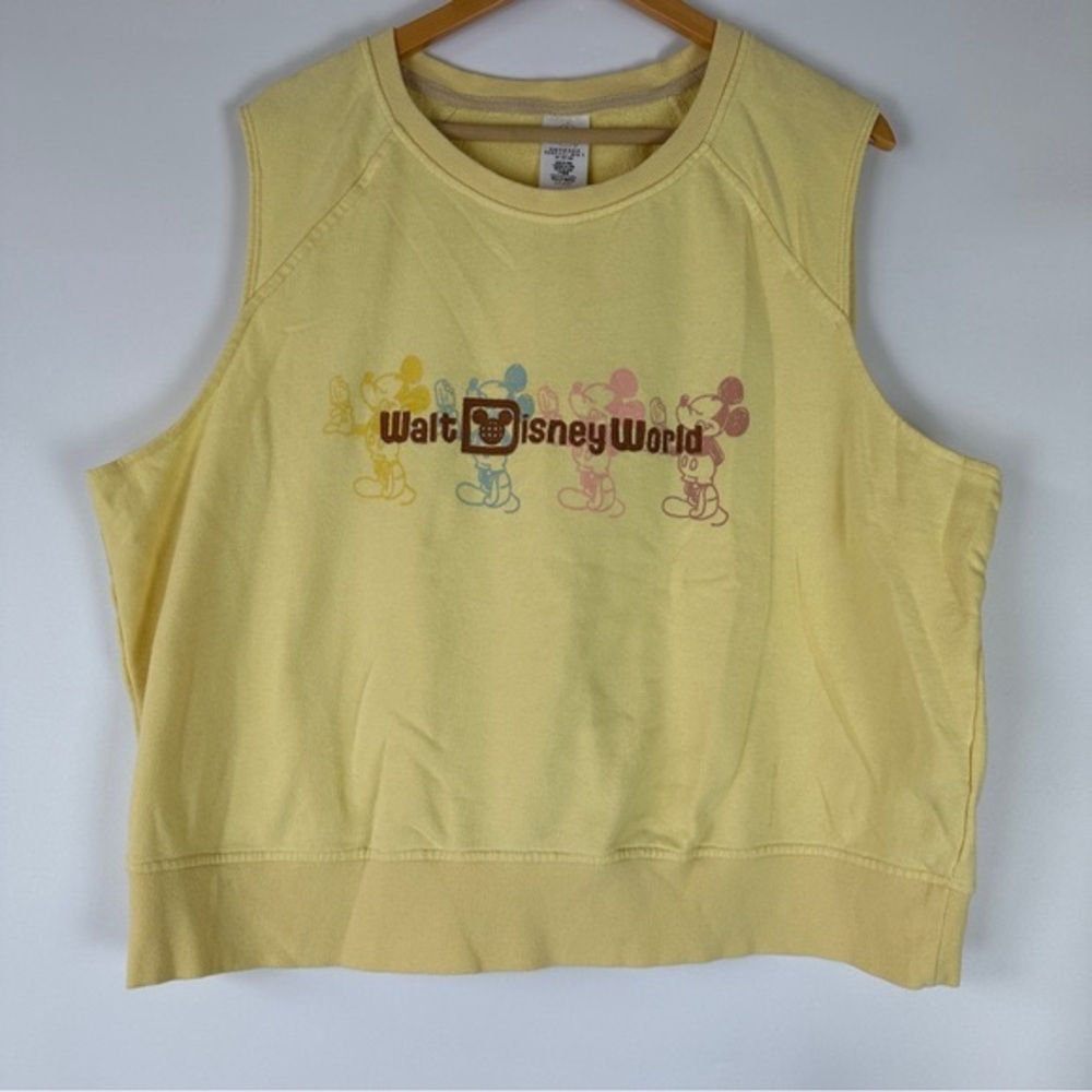 Disney WDW Mickey Mouse Ice Cream Women’s 2X Yellow Embroidered Sweatshirt Tank